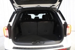 Ford Explorer Platinum 4WD 2026