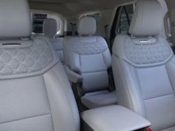 Ford Explorer Platinum 4WD 2026