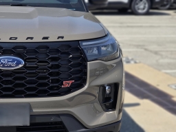 Ford Explorer ST 4WD 2026