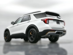 Ford Explorer Tremor 4WD 2026