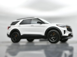 Ford Explorer Tremor 4WD 2026