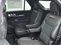 Ford Explorer Tremor 4WD 2026