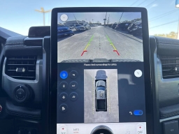 Ford F-150 Lightning Flash 4WD SuperCrew 5.5' Box 2025