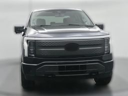 Ford F-150 Lightning Flash 4WD SuperCrew 5.5' Box 2025