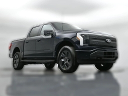 Ford F-150 Lightning Flash 4WD SuperCrew 5.5' Box 2025