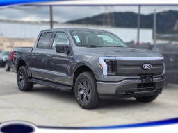 Ford F-150 Lightning Flash 4WD SuperCrew 5.5' Box 2025