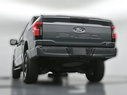 Ford F-150 Lightning Flash 4WD SuperCrew 5.5' Box 2025