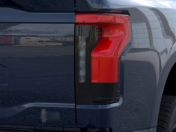 Ford F-150 Lightning Flash 4WD SuperCrew 5.5' Box 2025