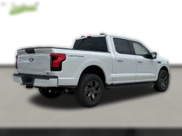 Ford F-150 Lightning Flash 4WD SuperCrew 5.5' Box 2025