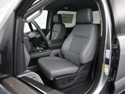 Ford F-150 Lightning Flash 4WD SuperCrew 5.5' Box 2025