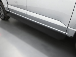 Ford F-150 Lightning Flash 4WD SuperCrew 5.5' Box 2025