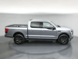 Ford F-150 Lightning Flash 4WD SuperCrew 5.5' Box 2025