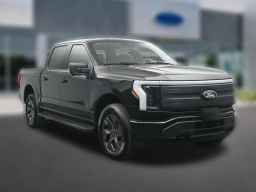 Ford F-150 Lightning Flash 4WD SuperCrew 5.5' Box 2025