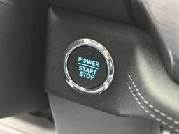 Ford F-150 Lightning Flash 4WD SuperCrew 5.5' Box 2025