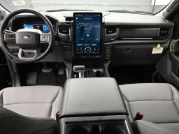 Ford F-150 Lightning Flash 4WD SuperCrew 5.5' Box 2025