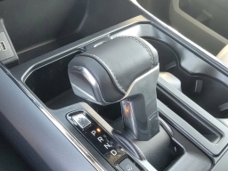 Ford F-150 Lightning Flash 4WD SuperCrew 5.5' Box 2025