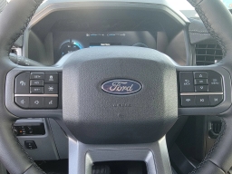 Ford F-150 Lightning Flash 4WD SuperCrew 5.5' Box 2025