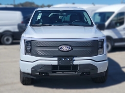 Ford F-150 Lightning Flash 4WD SuperCrew 5.5' Box 2025