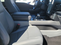 Ford F-150 Lightning Flash 4WD SuperCrew 5.5' Box 2025