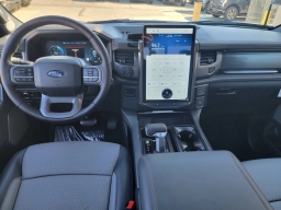 Ford F-150 Lightning LARIAT 4WD SuperCrew 5.5' Box 2025