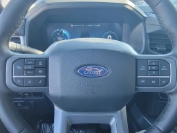 Ford F-150 Lightning LARIAT 4WD SuperCrew 5.5' Box 2025