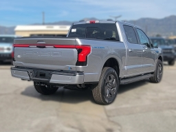 Ford F-150 Lightning LARIAT 4WD SuperCrew 5.5' Box 2025