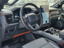 Ford F-150 Lightning LARIAT 4WD SuperCrew 5.5' Box 2025