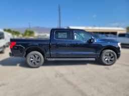 Ford F-150 Lightning LARIAT 4WD SuperCrew 5.5' Box 2025