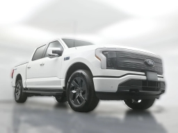 Ford F-150 Lightning LARIAT 4WD SuperCrew 5.5' Box 2025