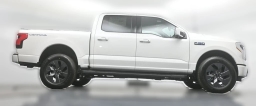 Ford F-150 Lightning LARIAT 4WD SuperCrew 5.5' Box 2025