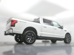 Ford F-150 Lightning LARIAT 4WD SuperCrew 5.5' Box 2025
