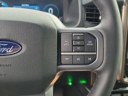 Ford F-150 Lightning LARIAT 4WD SuperCrew 5.5' Box 2025