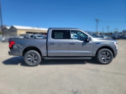 Ford F-150 Lightning LARIAT 4WD SuperCrew 5.5' Box 2025
