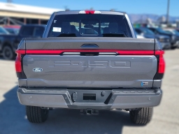 Ford F-150 Lightning LARIAT 4WD SuperCrew 5.5' Box 2025