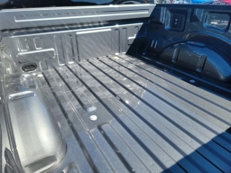 Ford F-150 Lightning LARIAT 4WD SuperCrew 5.5' Box 2025