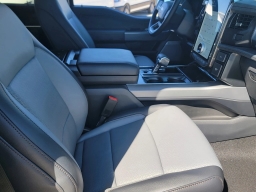 Ford F-150 Lightning LARIAT 4WD SuperCrew 5.5' Box 2025