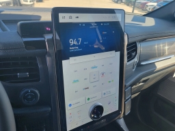 Ford F-150 Lightning LARIAT 4WD SuperCrew 5.5' Box 2025