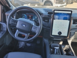 Ford F-150 Lightning LARIAT 4WD SuperCrew 5.5' Box 2025