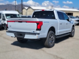 Ford F-150 Lightning LARIAT 4WD SuperCrew 5.5' Box 2025