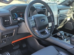 Ford F-150 Lightning LARIAT 4WD SuperCrew 5.5' Box 2025