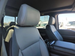 Ford F-150 Lightning LARIAT 4WD SuperCrew 5.5' Box 2025