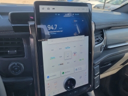 Ford F-150 Lightning LARIAT 4WD SuperCrew 5.5' Box 2025