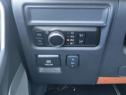 Ford F-150 Lightning LARIAT 4WD SuperCrew 5.5' Box 2025