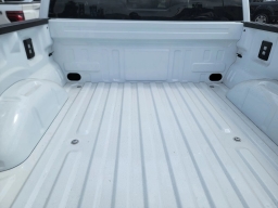 Ford F-150 Lightning LARIAT 4WD SuperCrew 5.5' Box 2025