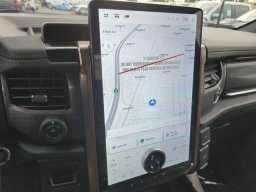 Ford F-150 Lightning LARIAT 4WD SuperCrew 5.5' Box 2025