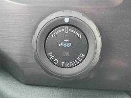 Ford F-150 Lightning LARIAT 4WD SuperCrew 5.5' Box 2025