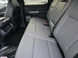 Ford F-150 Lightning LARIAT 4WD SuperCrew 5.5' Box 2025