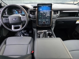 Ford F-150 Lightning LARIAT 4WD SuperCrew 5.5' Box 2025