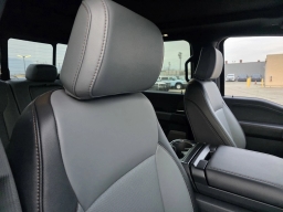 Ford F-150 Lightning LARIAT 4WD SuperCrew 5.5' Box 2025