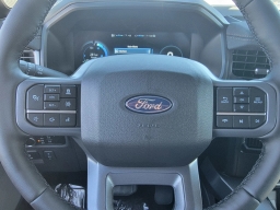 Ford F-150 Lightning LARIAT 4WD SuperCrew 5.5' Box 2025